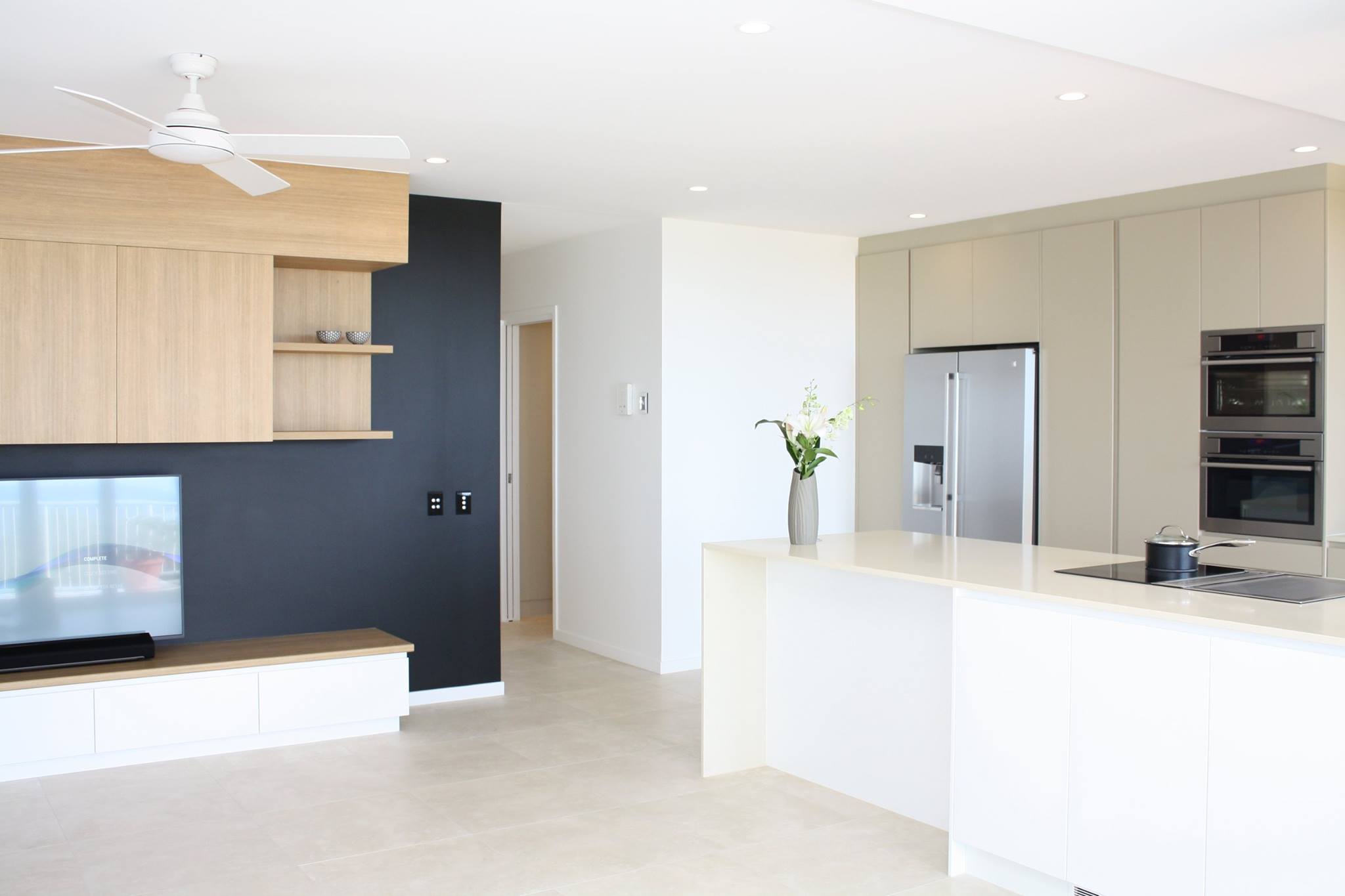 custom home builders Sunshine Coast open plan kitchen